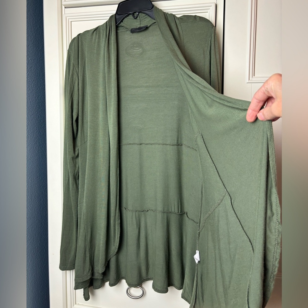 Sage Color Open Duster With Scalloped Hem - image 7